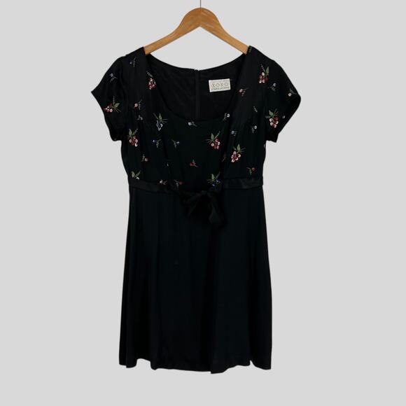 Vintage Dresses & Skirts - Vintage XOXO Black Embroidered Satin Baby Doll Dress Size 7